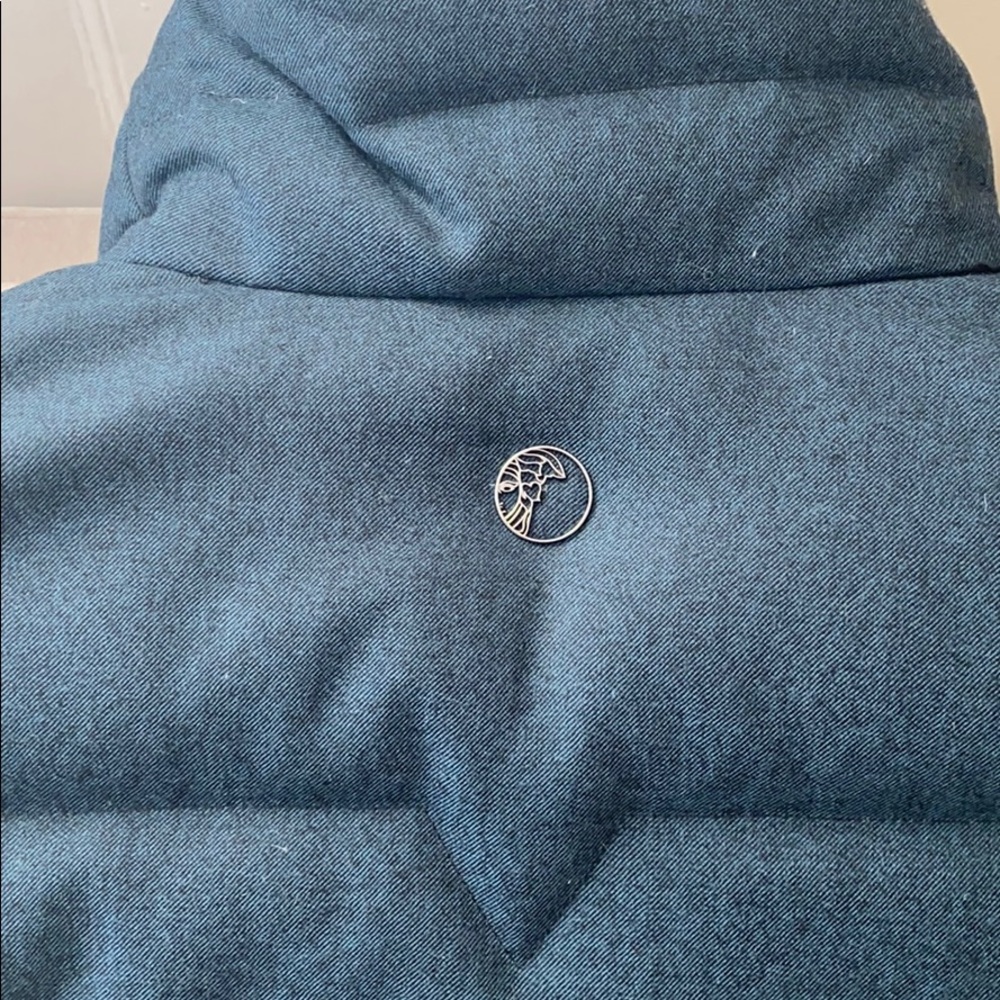 Jacket - Picture 3 of 5